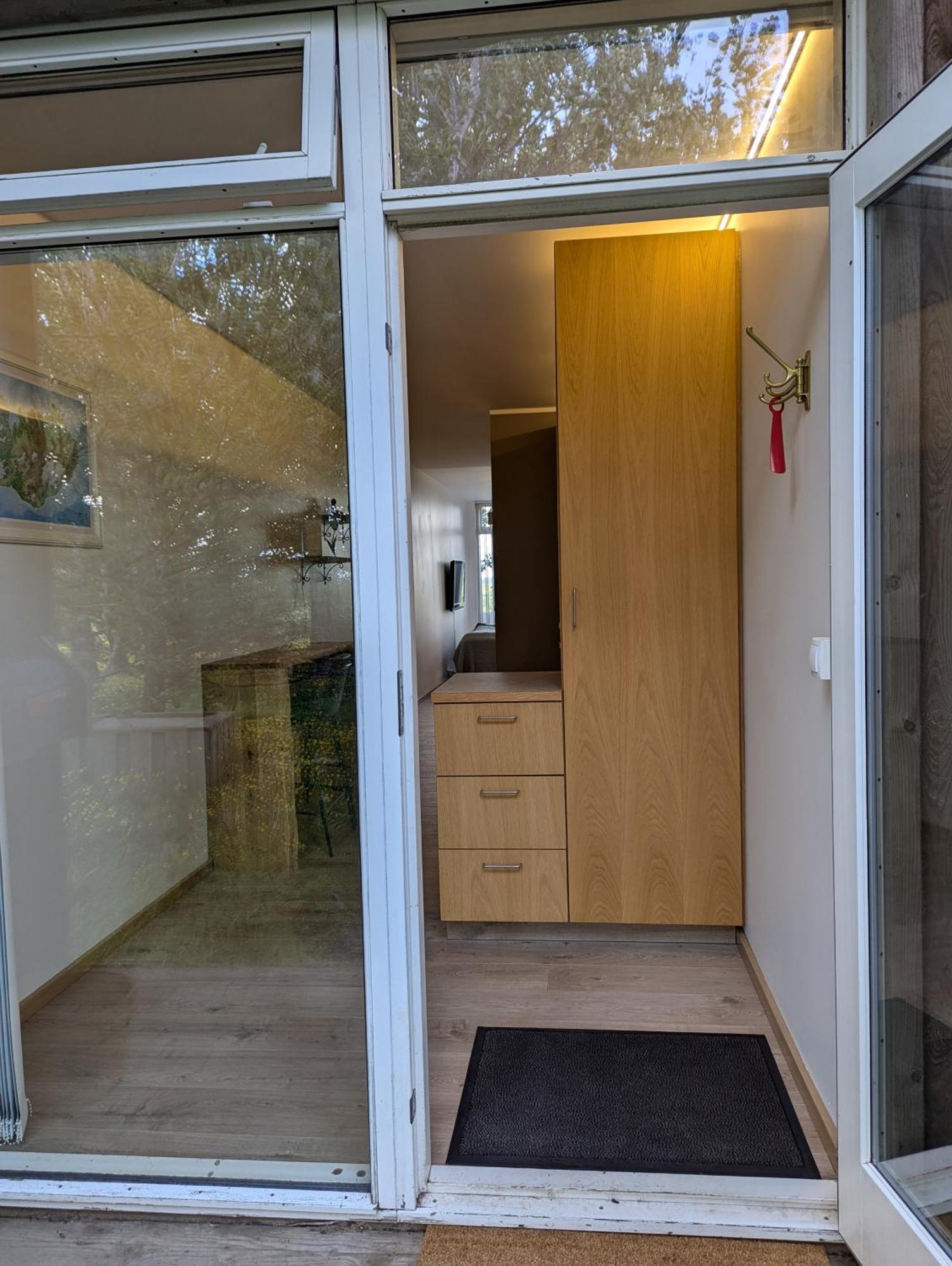סלפוס Small Cabin In The Countryside מראה חיצוני תמונה